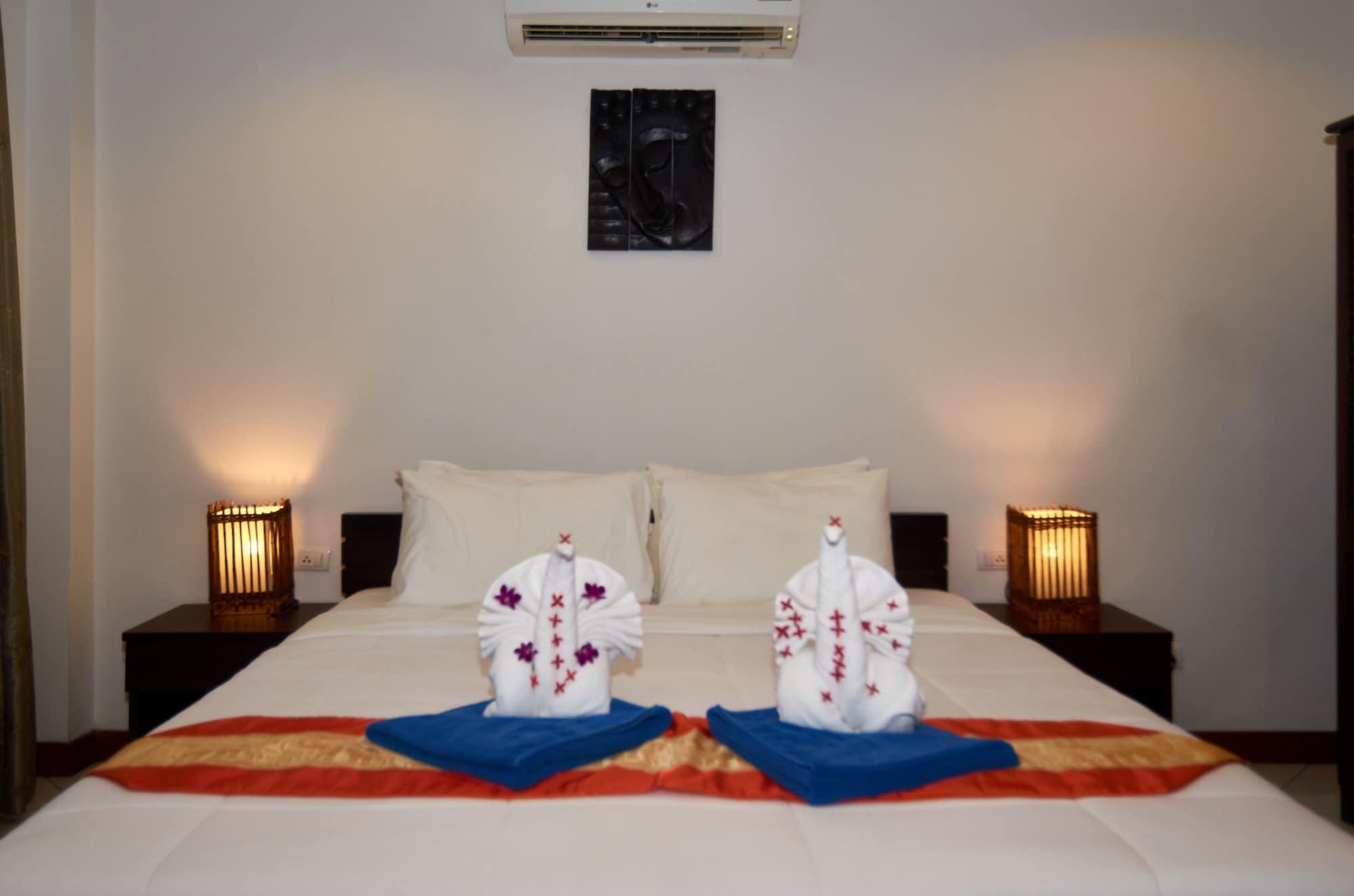 Phuket Riviera Villas Hotel Nai Harn Екстер'єр фото